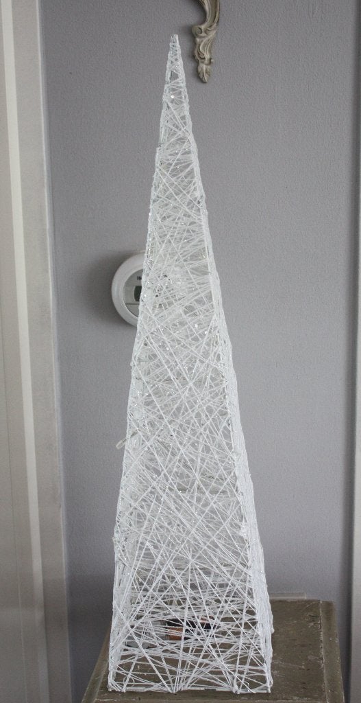 witte verlichtings piramide, Diversen, Kerst, Ophalen of Verzenden, Gebruikt