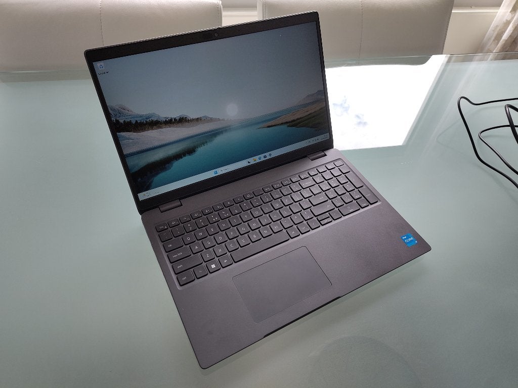 Dell Latitude 3540 (i5-1335U, 8GB, 256GB), Ophalen, 256 GB, 8 GB, Zo goed als nieuw