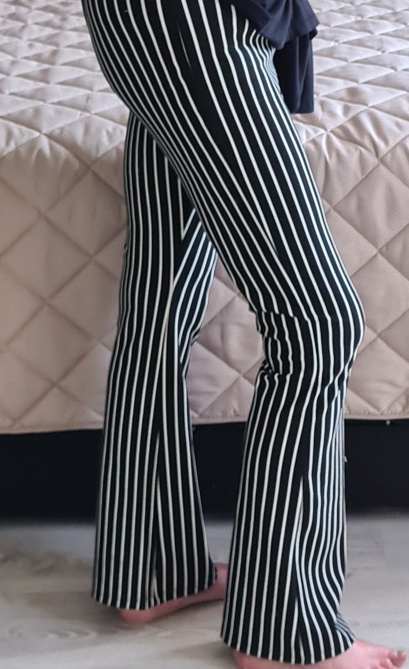 nog mooie strakke stretch broek, maat L, Kleding | Dames, Broeken en Pantalons, Ophalen of Verzenden, Zo goed als nieuw, Lang