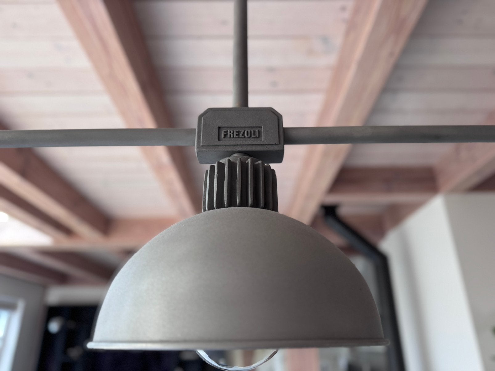 Frezoli 813 lamp industrieel, Ophalen, Zo goed als nieuw