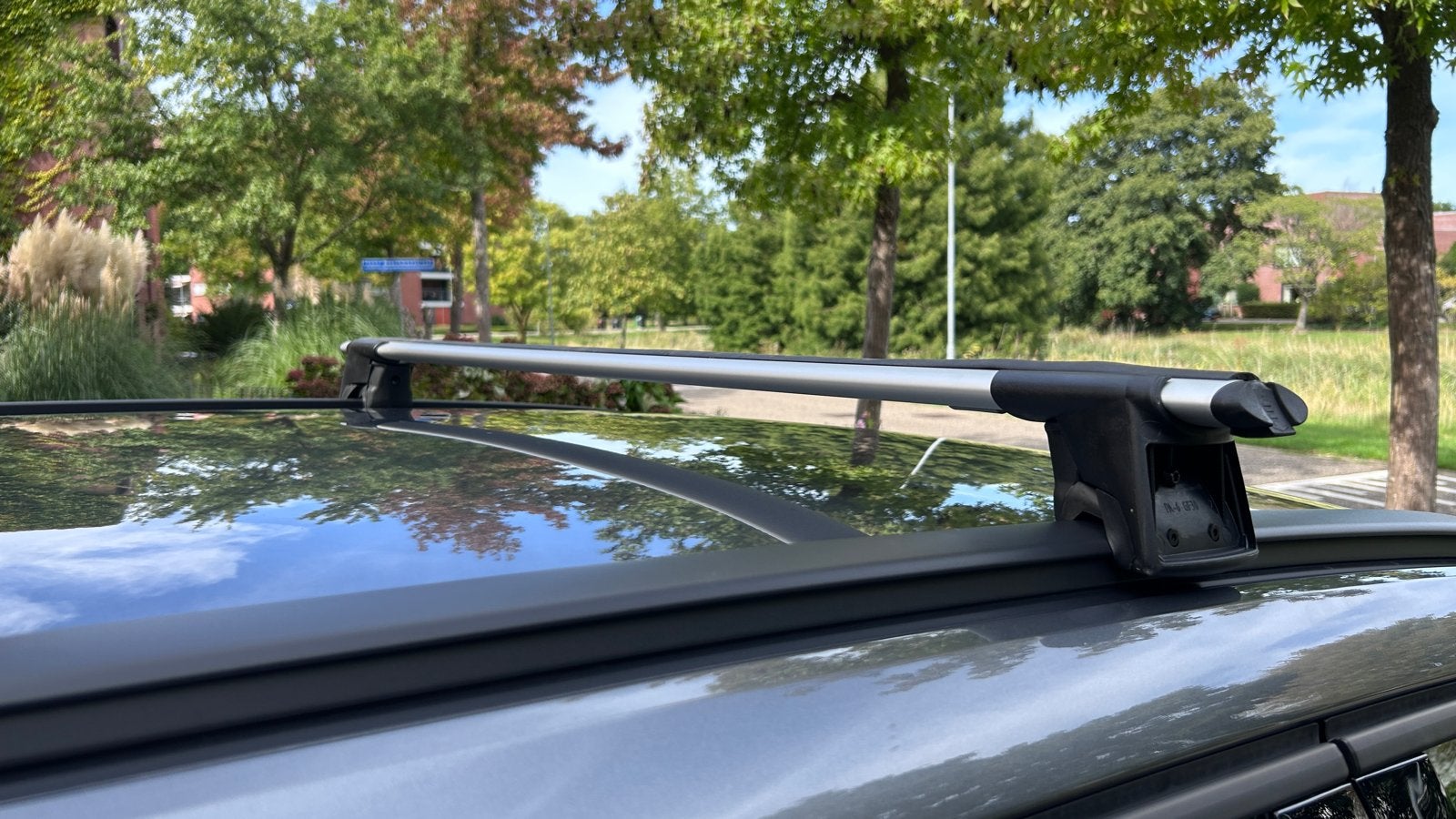 Aguri dakdragers Volvo V60 vanaf 2018, Ophalen, Zo goed als nieuw