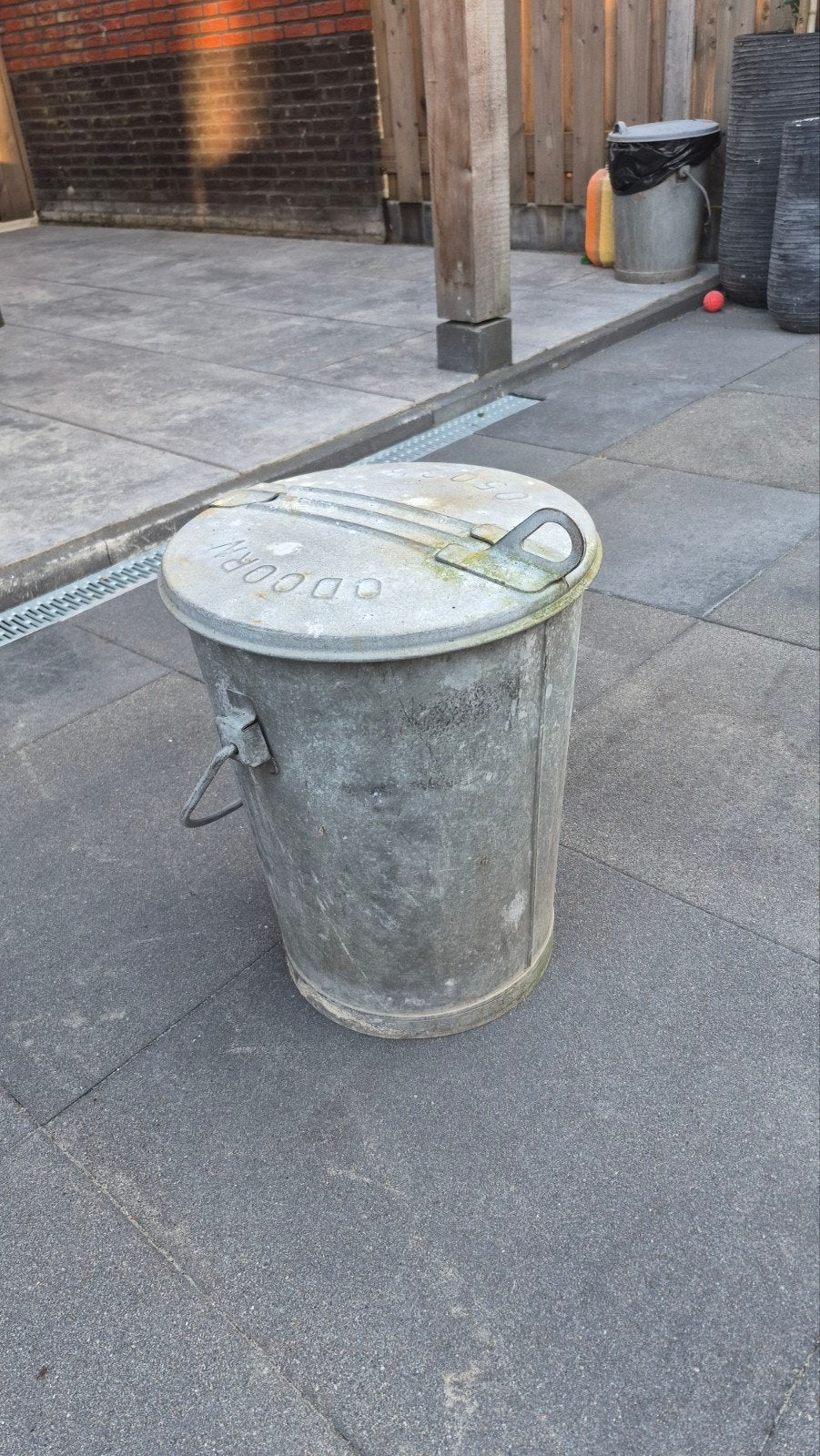 zinken prullebak, Huis en Inrichting, Ophalen, Gebruikt