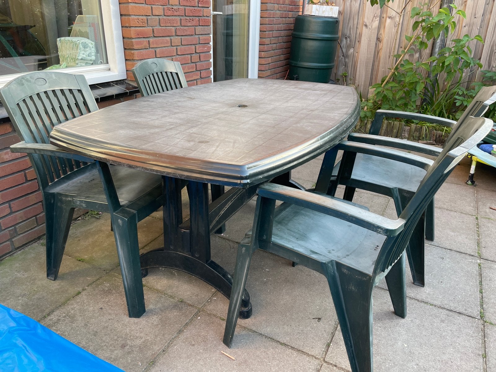Tuinset kunststof donkergroen, Tuin en Terras, Ophalen, 4 zitplaatsen, Kunststof, Gebruikt