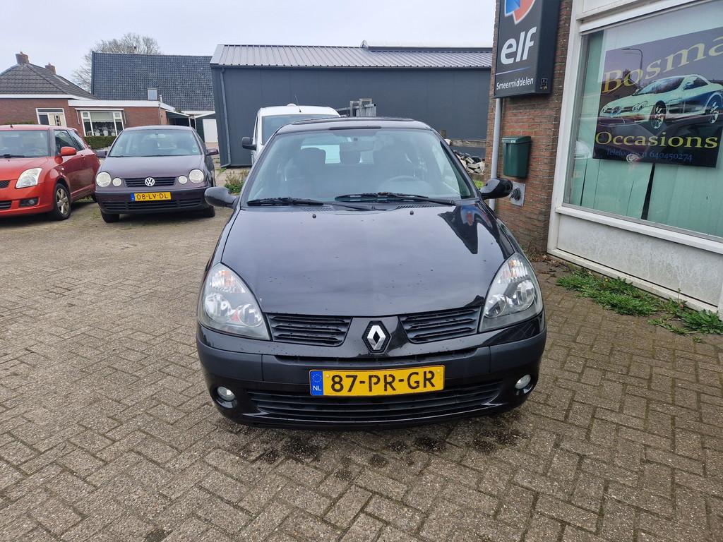 Renault Clio 1.4-16V "Dynamique Luxe" Airco - Cruise - Apk 3, Auto's, Renault, Voorwielaandrijving, Zwart, Handgeschakeld, Grijs