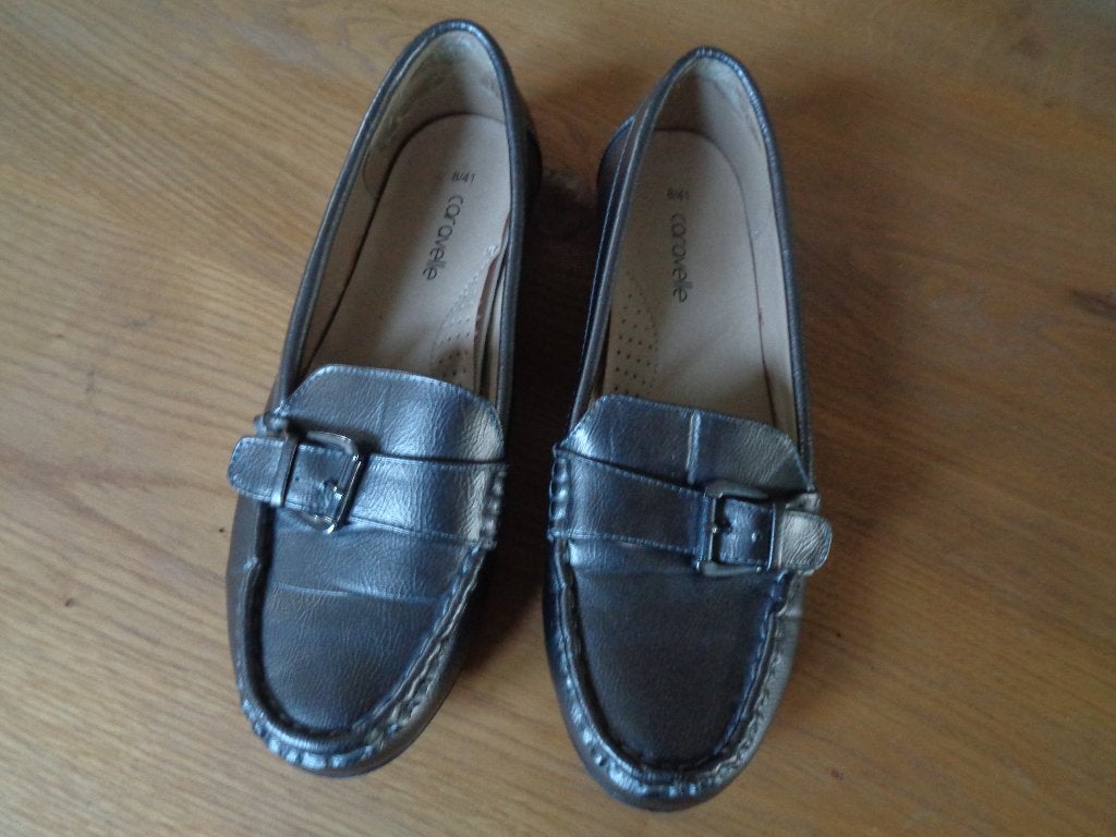 Caravelle zilverkleur instappers:mt 41/8, Kleding | Dames, Schoenen, Overige kleuren, Caravelle, Instappers, Ophalen of Verzenden