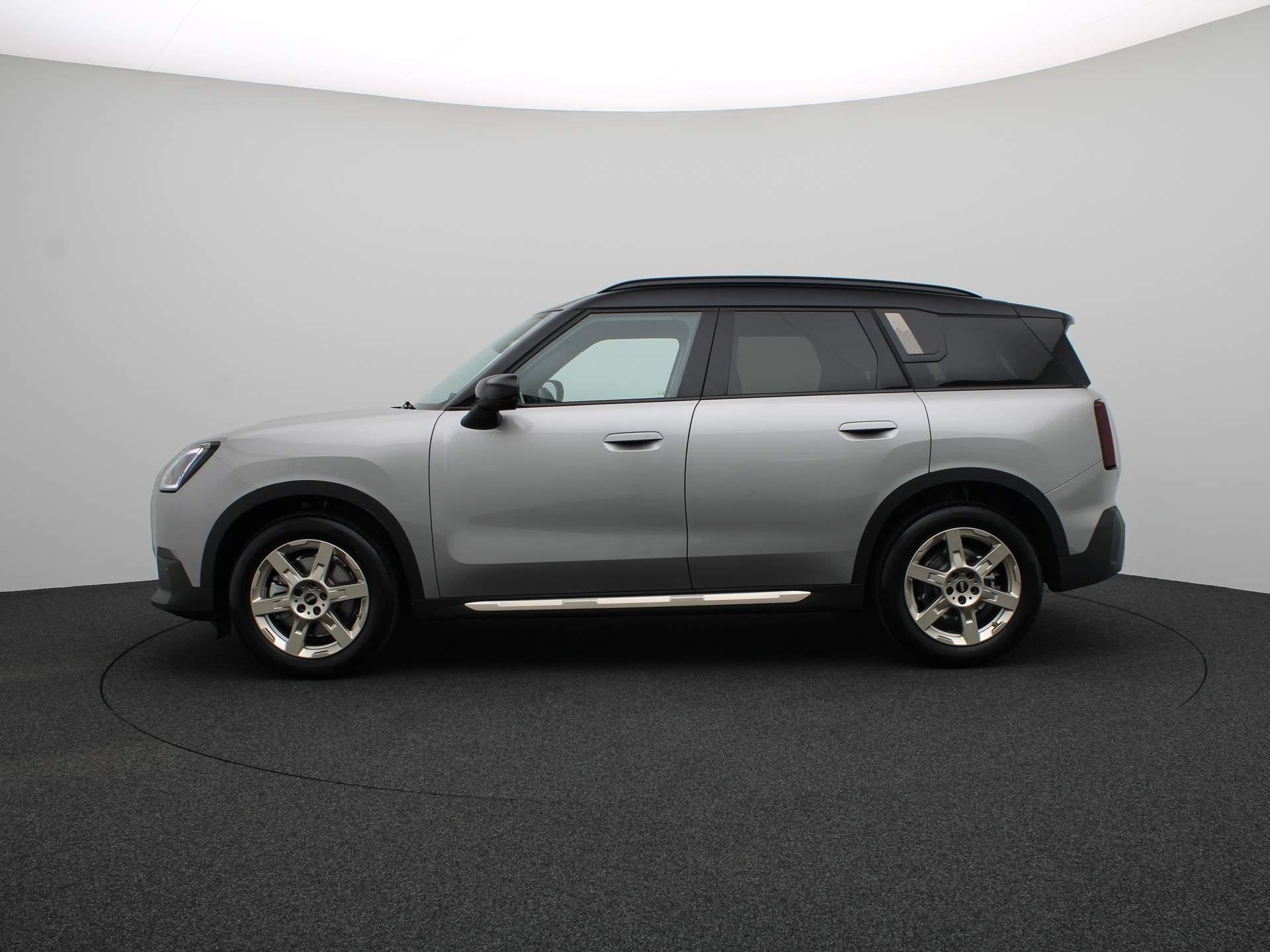 MINI Countryman C | Favoured Trim + Package L + Glazen panor, Auto's, Gebruikt, Met garantie (alle), Origineel Nederlands, Automatische klimaatregeling