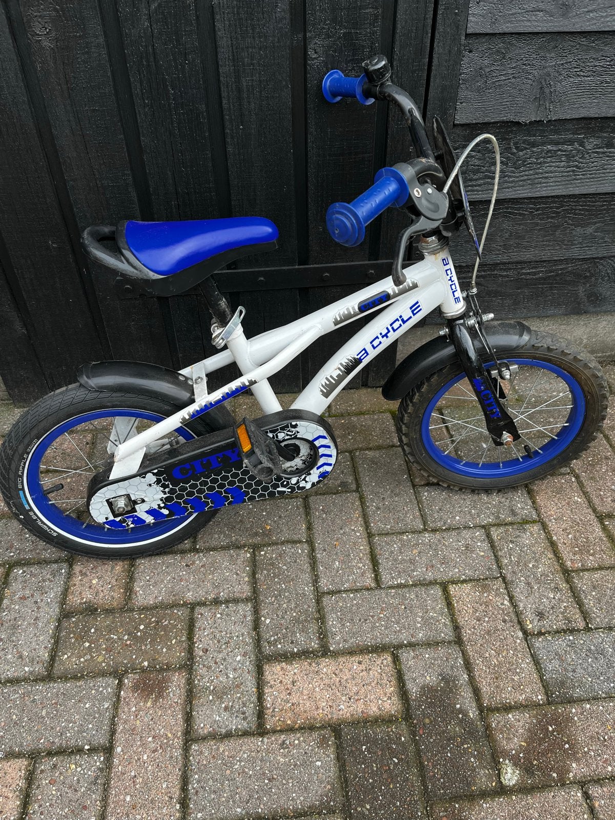 Kinderfiets 12 inch - City 8 Cycle - Wit/Blauw, Fietsen en Brommers, Ophalen, Gebruikt, Terugtraprem, Minder dan 16 inch