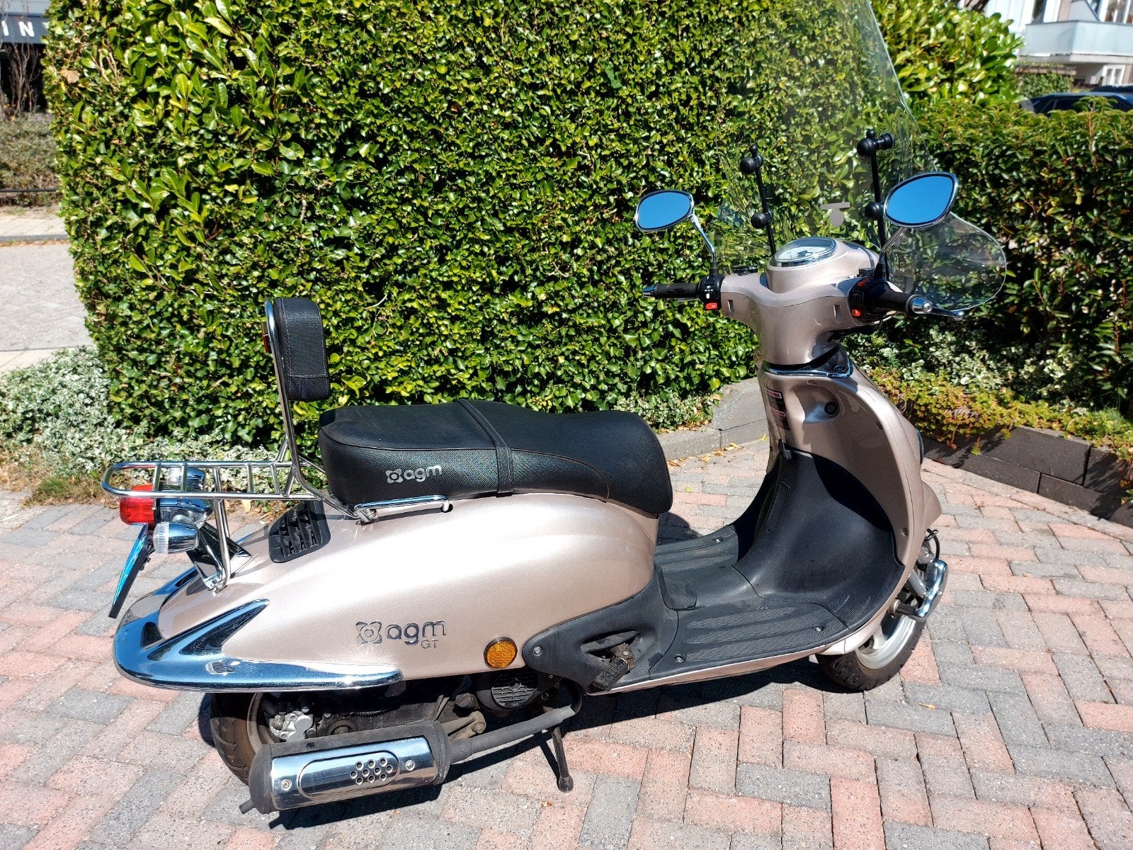 AGM scooter - Zo goed als nieuw, slechts 3940 km!, Ophalen, Zo goed als nieuw, Benzine, Overige merken