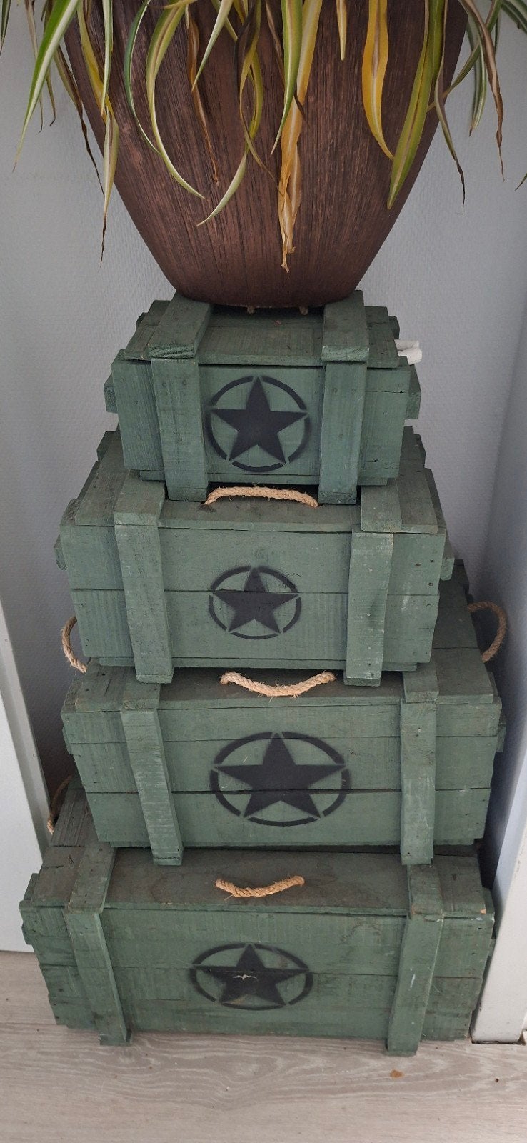 Set van 4 militaire opbergkisten - decoratief en functioneel, Huis en Inrichting, Ophalen, Gebruikt, 50 tot 100 cm, 75 – 100