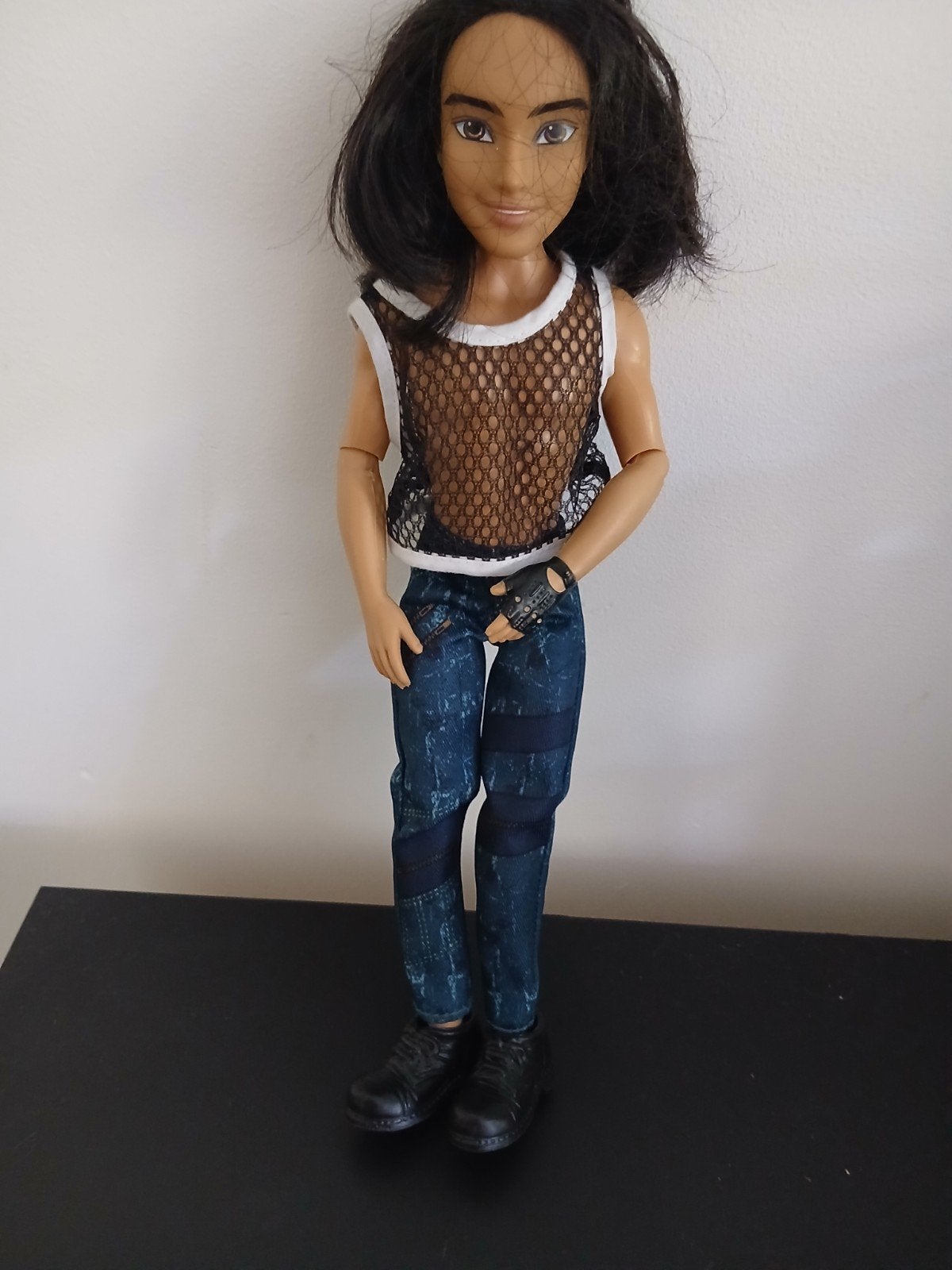 Disney Descendants Jay pop (Hasbro) - Actiefiguur, Ophalen of Verzenden, Zo goed als nieuw, Pop