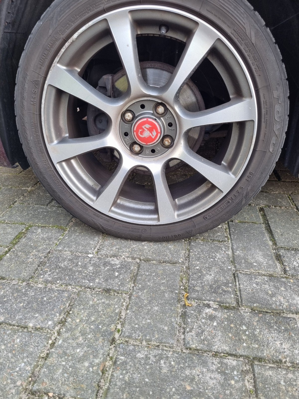 4 aluminium velgen 16 inch voor Fiat 500 met winterbande, Auto-onderdelen, Ophalen, Gebruikt, 16 inch, Banden en Velgen