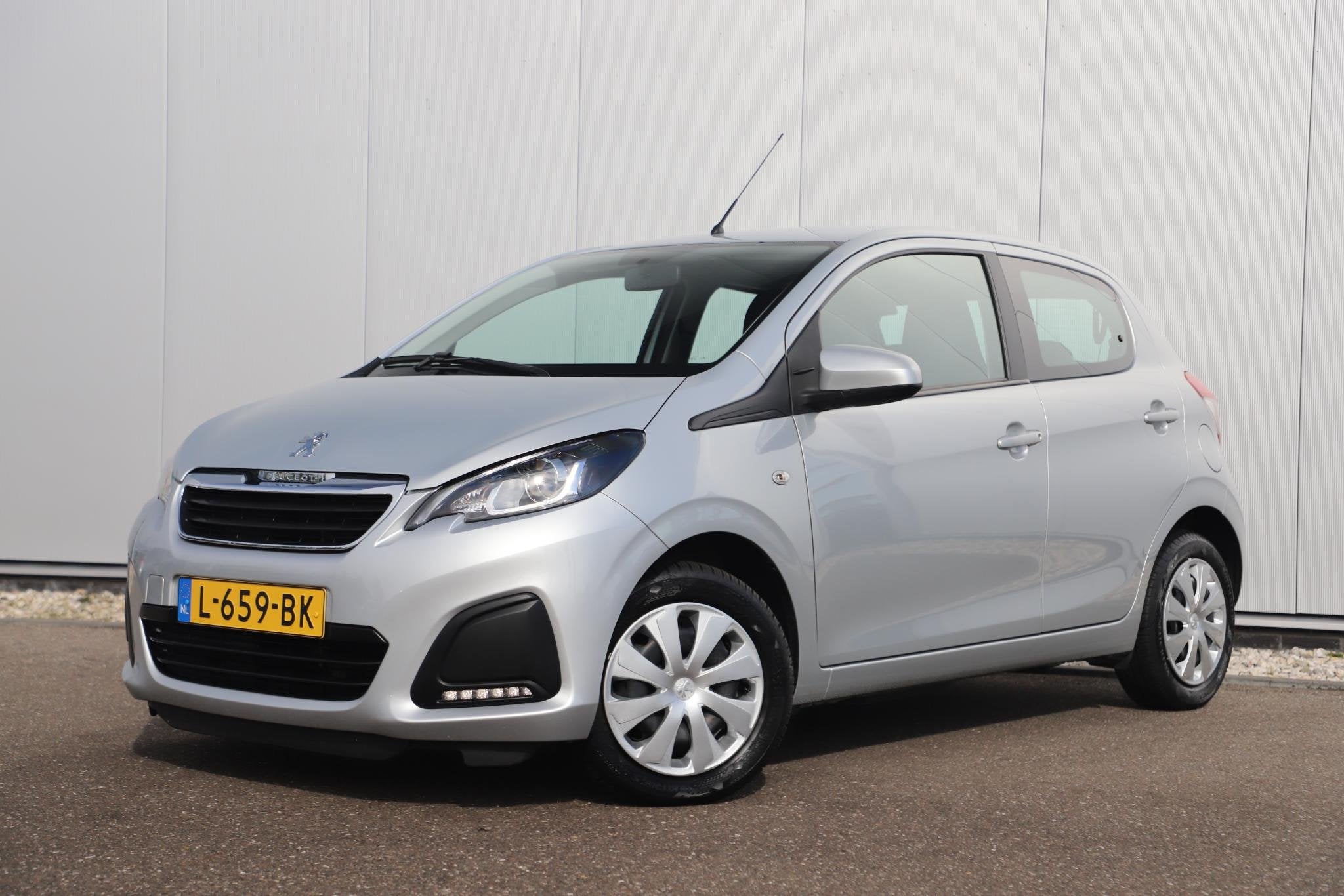 Peugeot 108 1.0 e-VTi Active NAP! All-season banden Airco Ra, Auto's, Peugeot, Voorwielaandrijving, Gebruikt, Euro 6, Met garantie (alle)