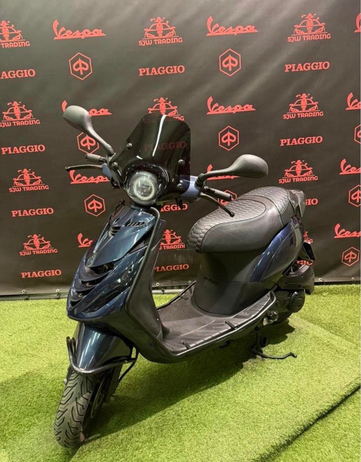 Piaggio Zip 4T IGET Euro 5 2022 SP Midnight BlueFull Option, Fietsen en Brommers, Scooters | Piaggio, Maximaal 45 km/u, Zip, Ophalen of Verzenden