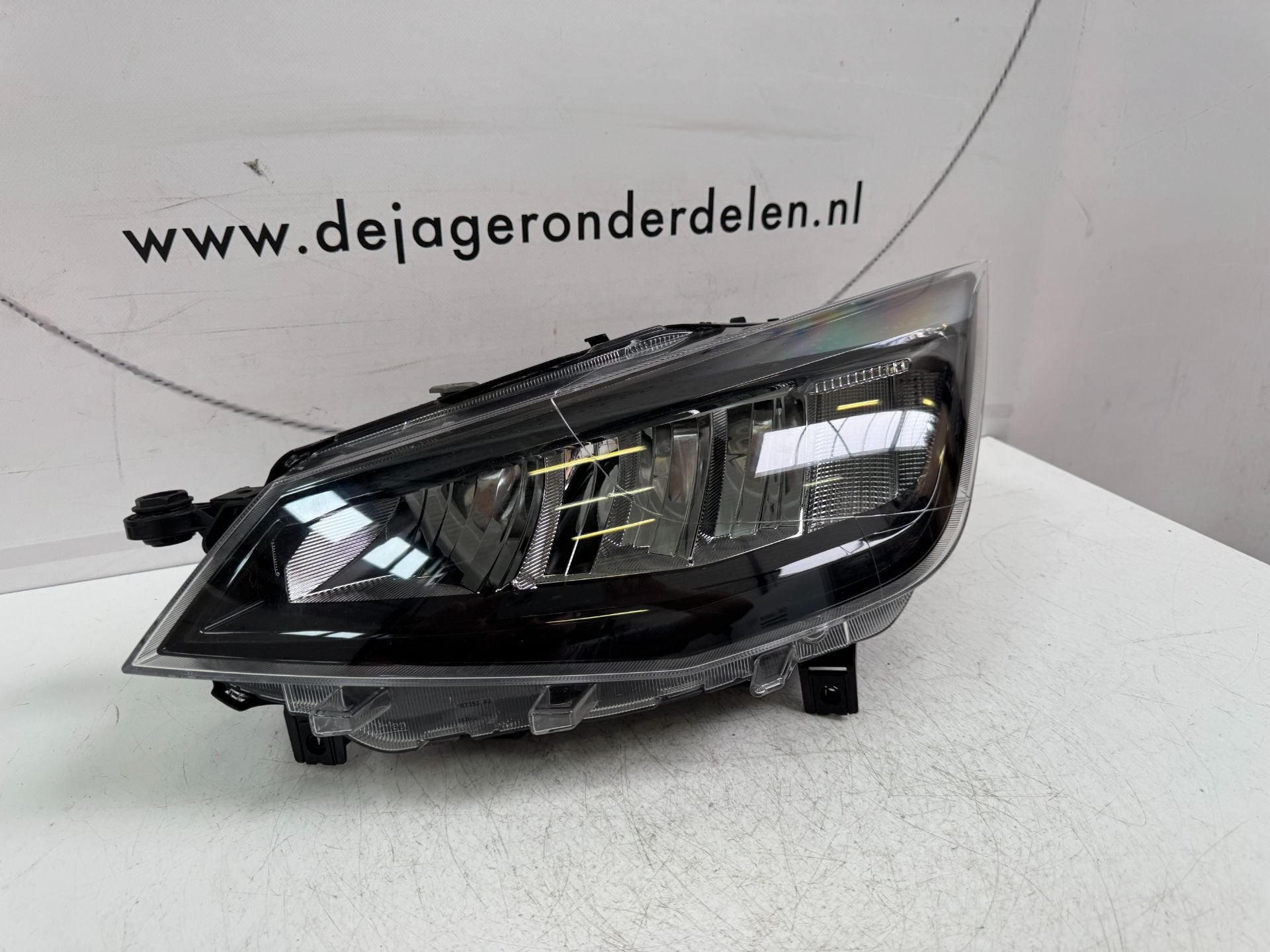 SEAT IBIZA ARONA FACELIFT KOPLAMP H7 LED LINKS 6F1941005F, Gebruikt, Autovia A-2, Km 585 585
08760  Martorell, ES, Ophalen of Verzenden