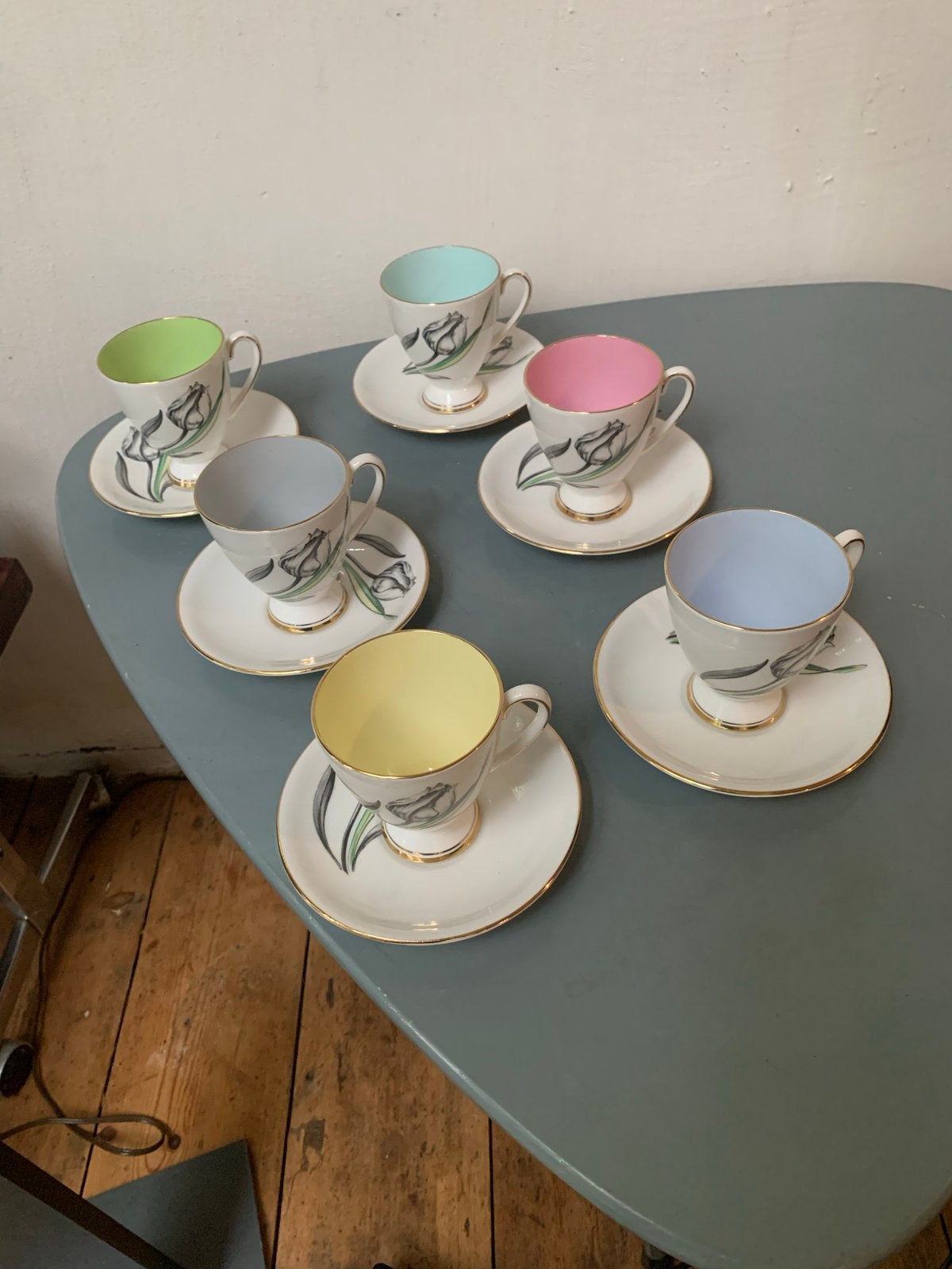Set van 6 Royal Stafford Merlin Ware kop en schotels, jaren, Antiek en Kunst, Antiek | Porselein, Ophalen of Verzenden