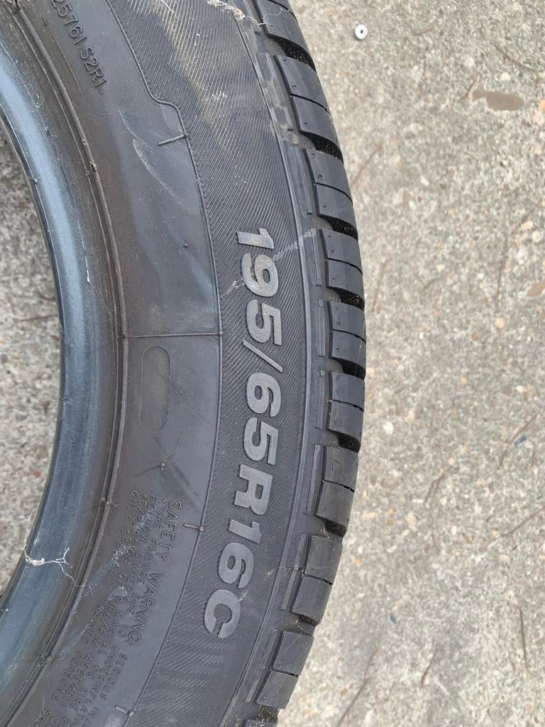 195/65R16C Runway Enduro 616 band, Ophalen, Gebruikt