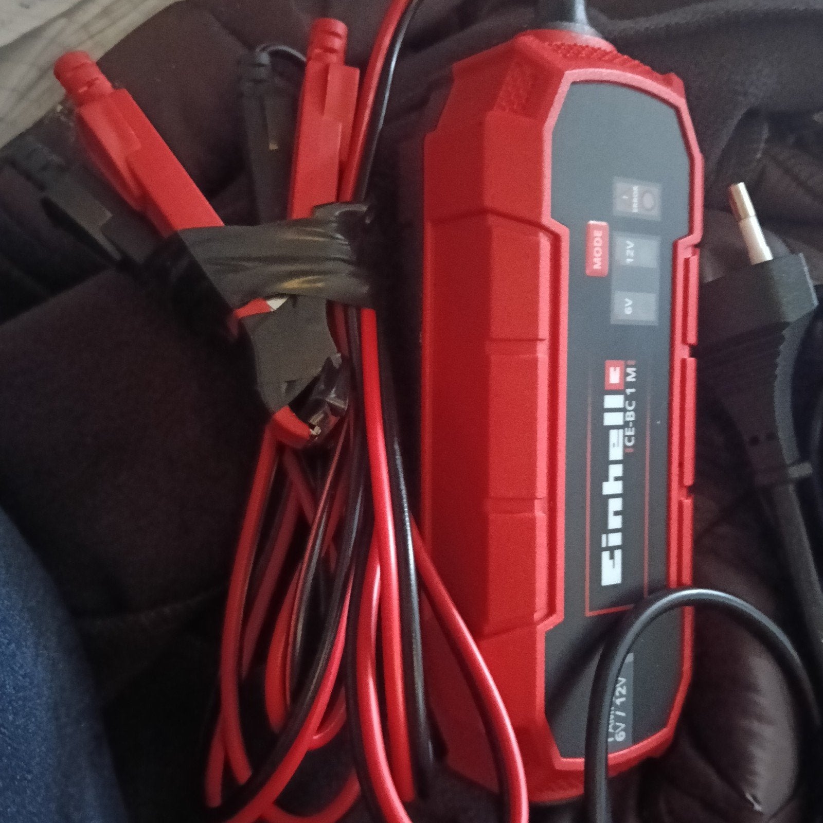 Einhell CE-BC 1 M Acculader 6V/12V nieuw staat, Nieuw