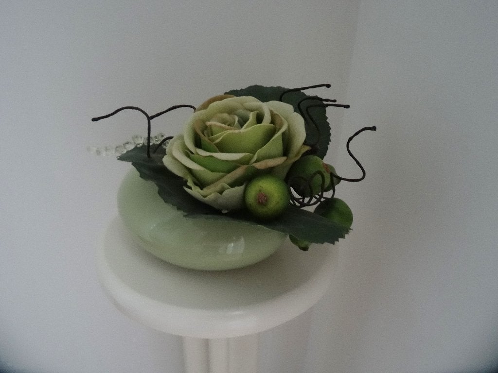 Leuk bloemstukje met plat ovaal vaasje, Ophalen of Verzenden, Nieuw