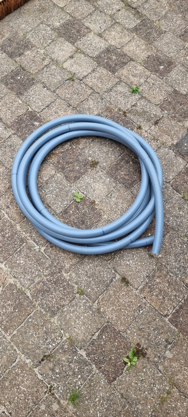Aquastar 32mm flexibele slang - 8.5 meter, Overige materialen, 6 meter of meer, Overige typen, Zo goed als nieuw