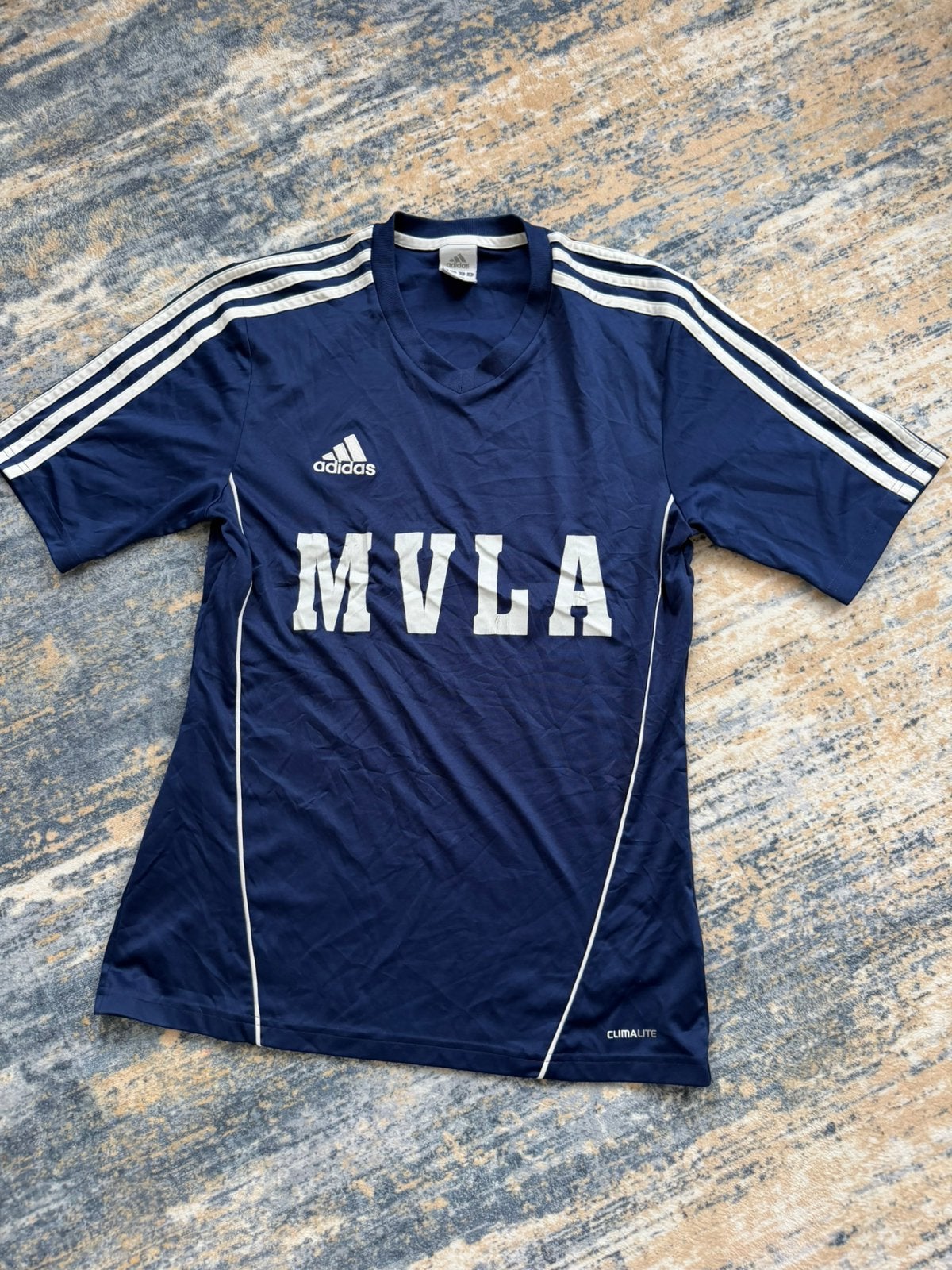 adidas Unisex MVLA Soccer Club Navy Athletic Jersey | S, Ophalen of Verzenden, Zo goed als nieuw, Algemeen, Maat 48/50 (M)