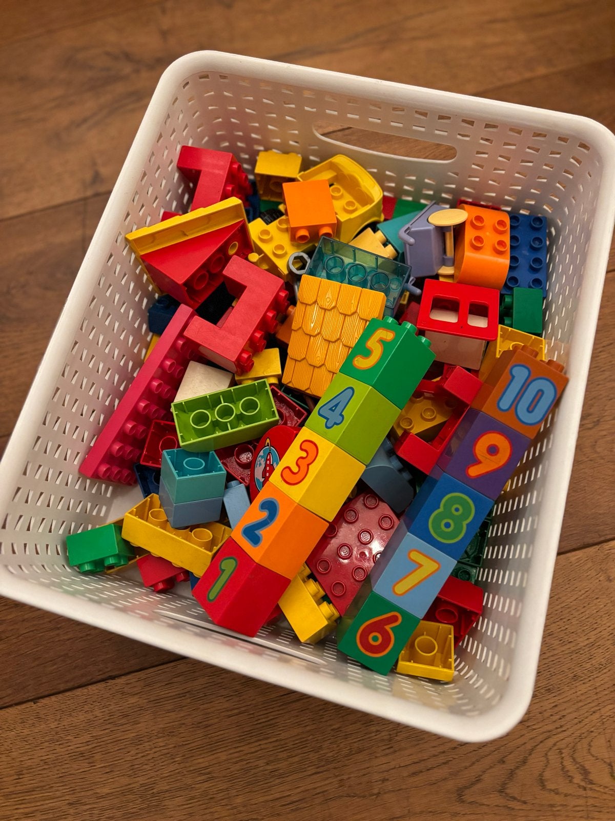 Partij LEGO Duplo met figuren, dieren en blokken, Inclusief minifiguren, Gebruikt, Ophalen of Verzenden, Duplo