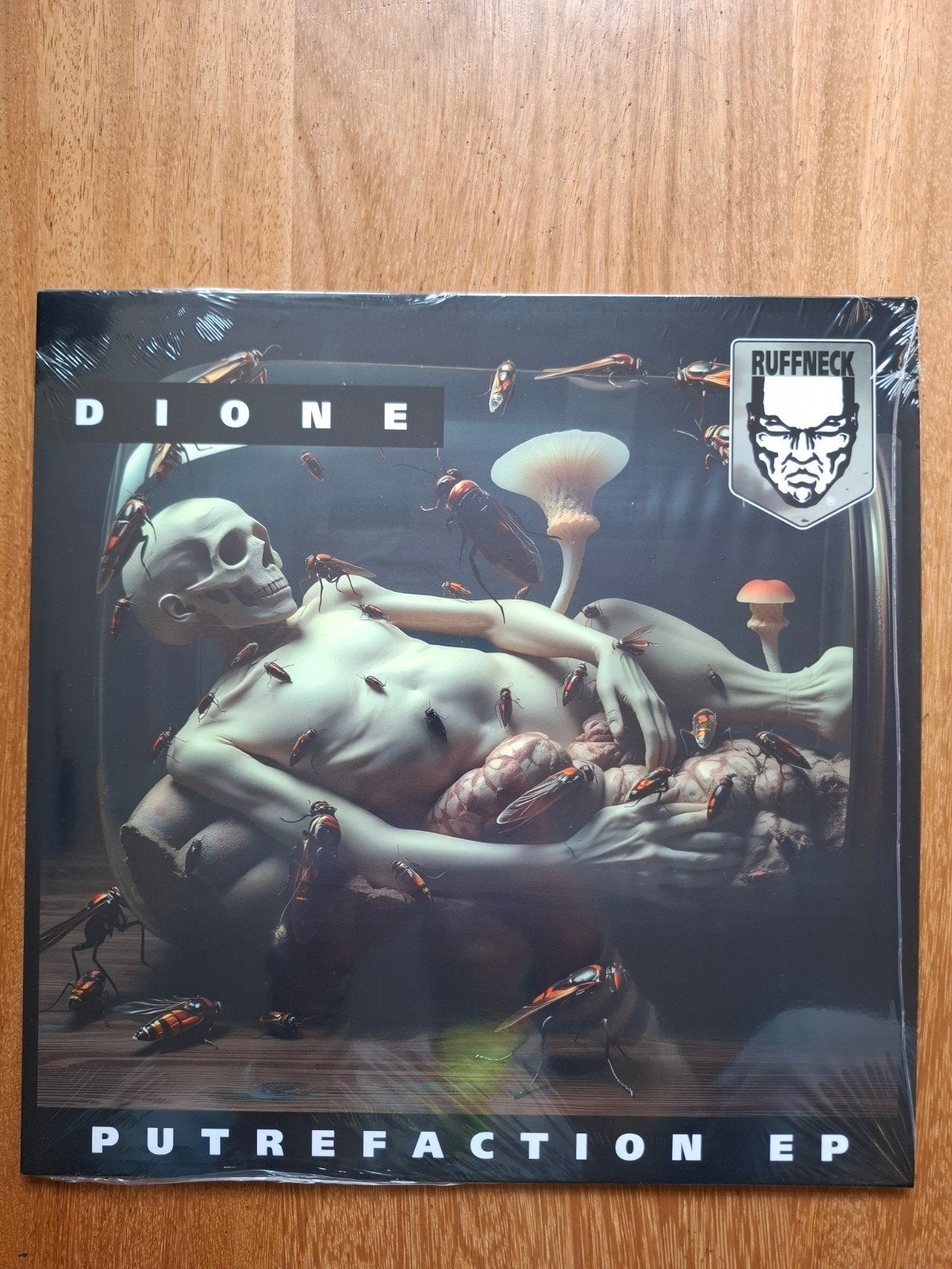 Dione - Putrefaction EP. Ruffneck Hardcore Gabber, Colored vinyl, Ophalen of Verzenden, EP, 12 inch