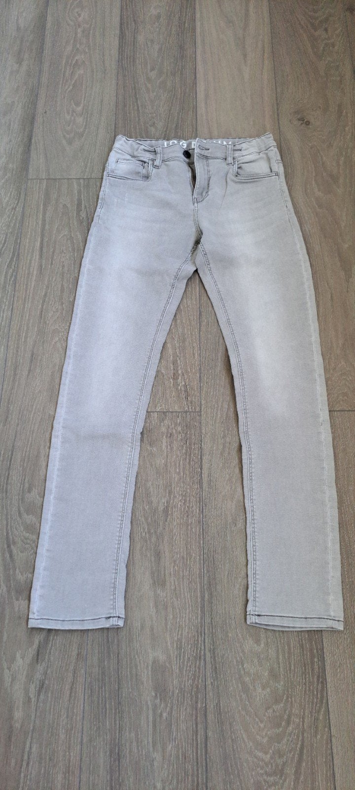 Lichtgrijze spijkerbroek, jog denim, maat 176, Ophalen of Verzenden, Jongen, Broek