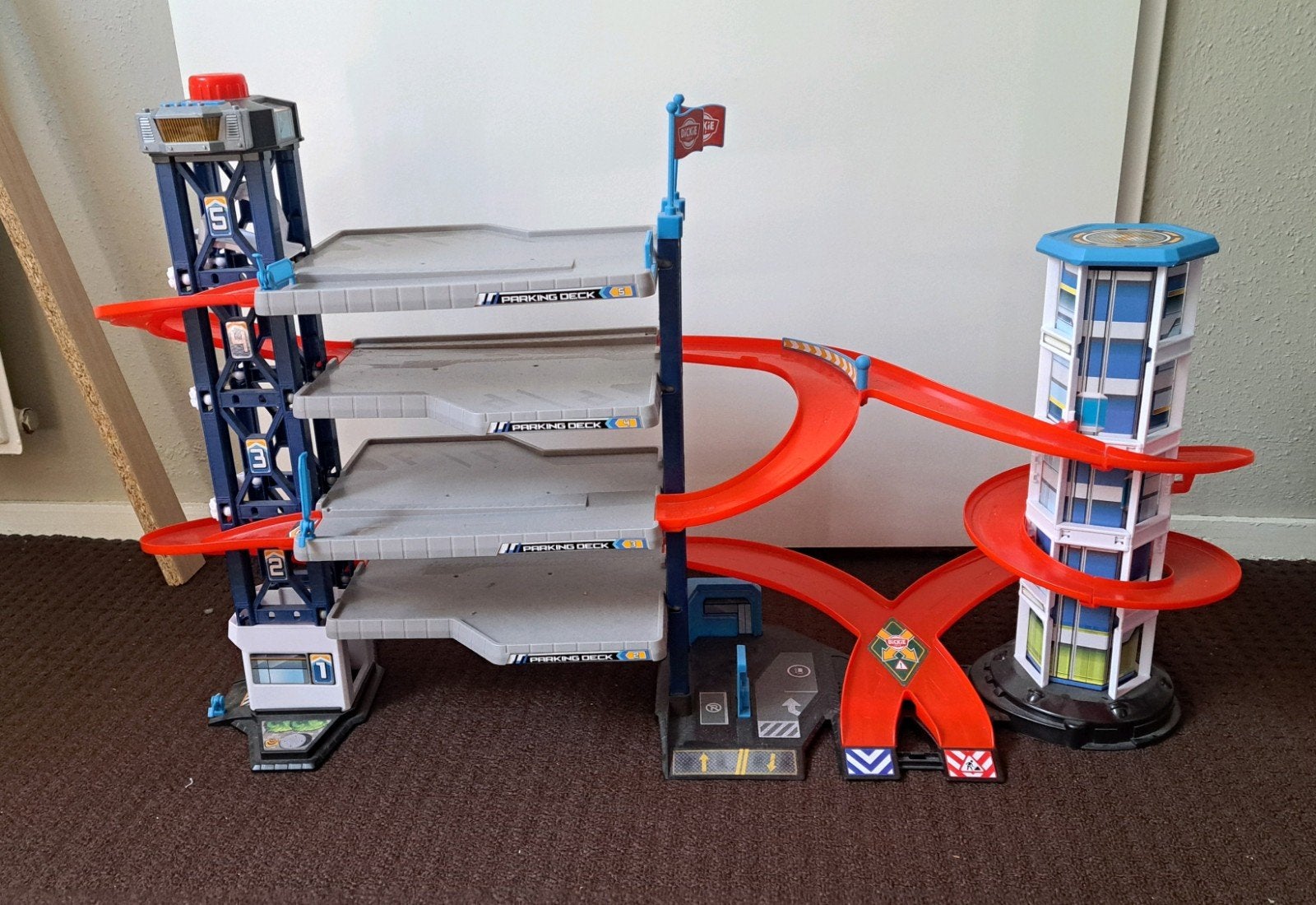 Grote Dickie Toys speelgoedgarage, Ophalen, Gebruikt