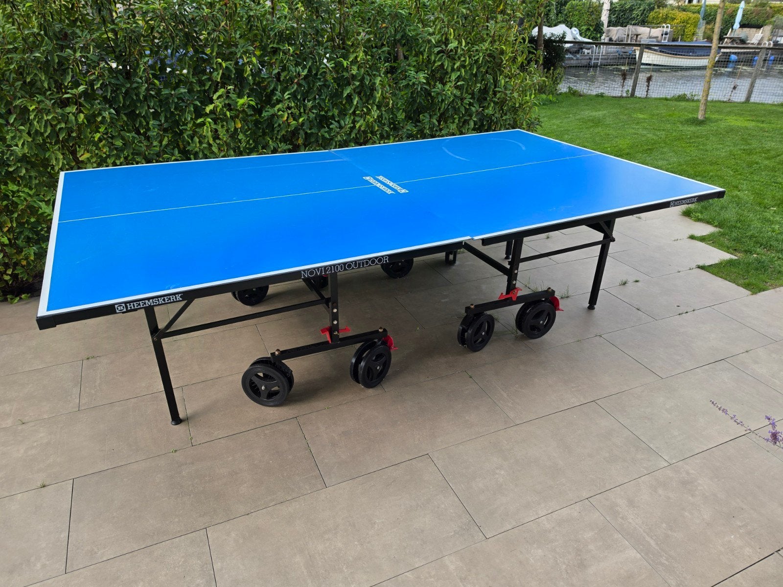 Heemskerk NOVI 2100 outdoor tafeltennistafel, Ophalen, Zo goed als nieuw, Tafel Outdoor, Verrijdbaar
