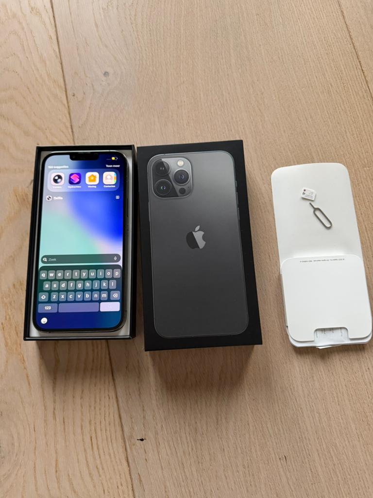 Iphone 13 pro max met nieuwe batterij rn in nieuwstaat, Ophalen of Verzenden, Zo goed als nieuw, 128 GB