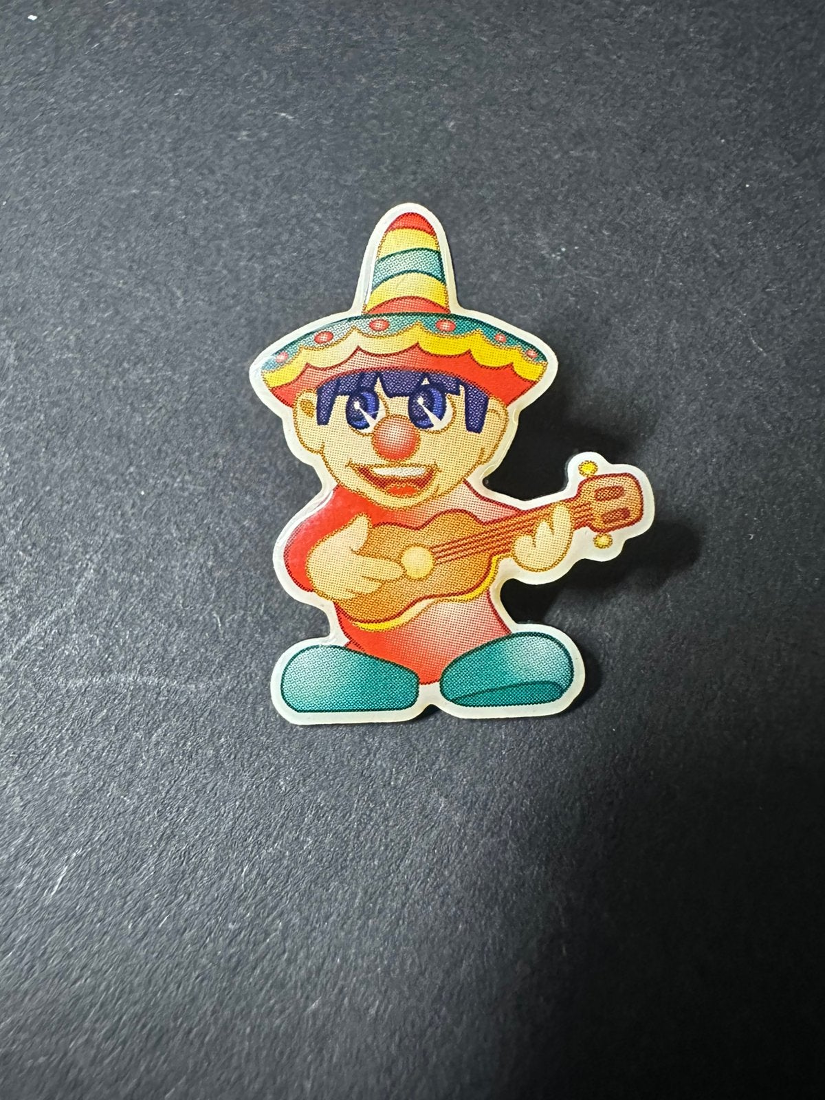 Efteling pin Mexicaan carnaval festival, Ophalen of Verzenden, Zo goed als nieuw, Button of Speldje