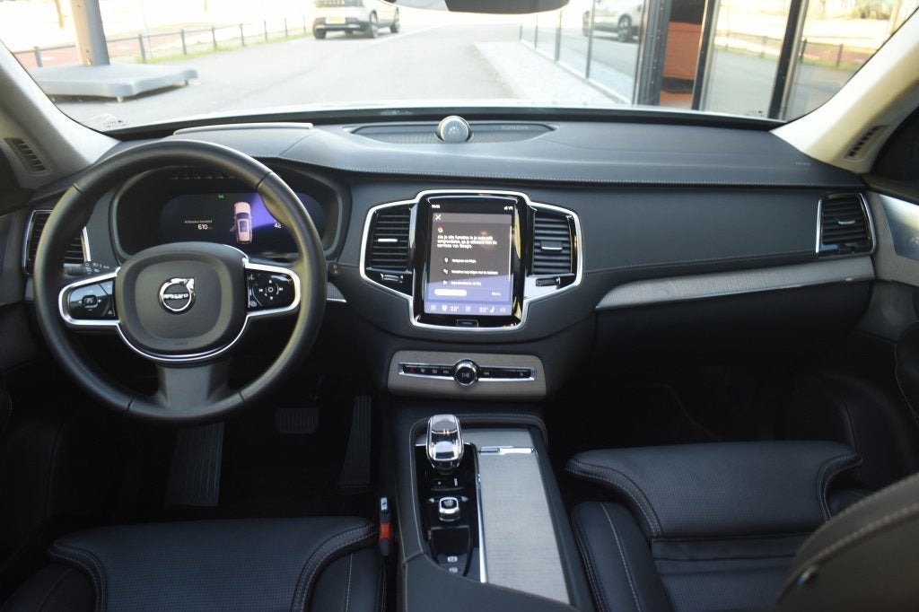 Volvo XC90 T8 455 AWD Ultra Dark | Luchtvering | Massage | T, Gebruikt, 4 cilinders, Bedrijf, Hybride Elektrisch/Benzine
