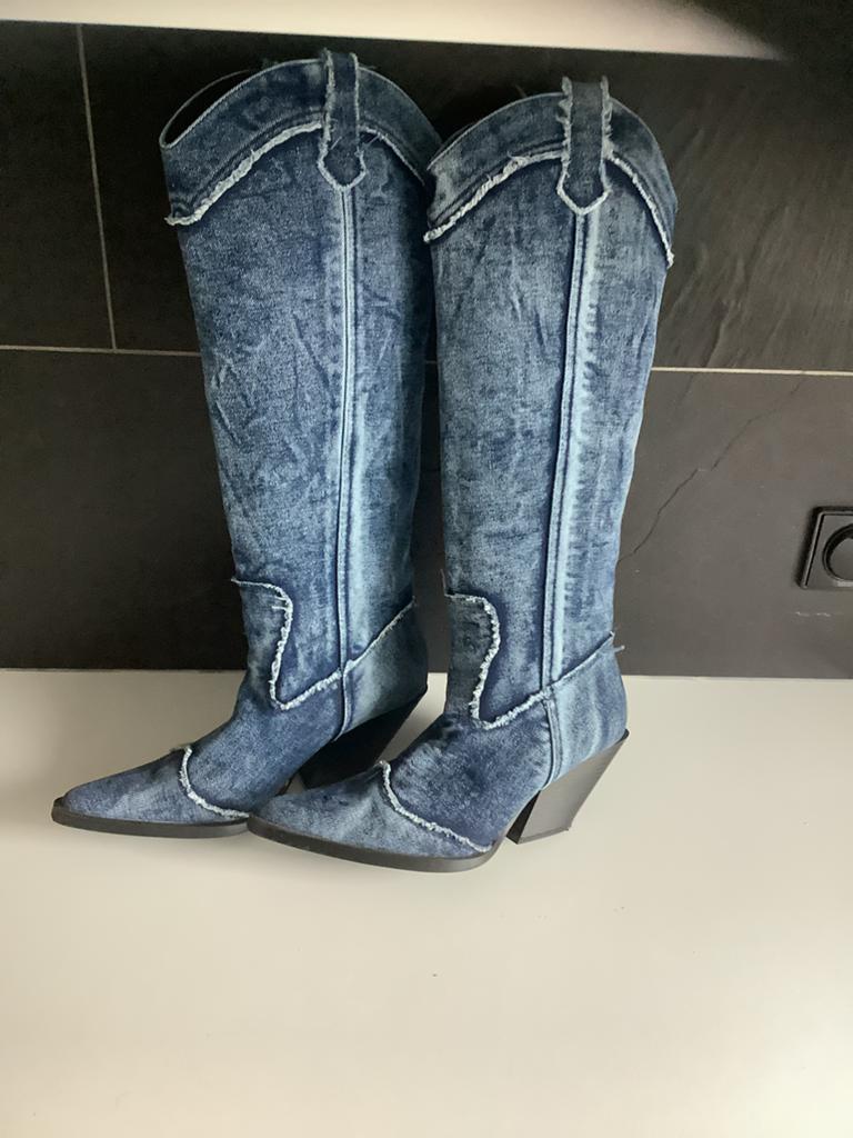 Jeans laarzen maat 40, Ophalen of Verzenden, Zo goed als nieuw, Zwart, Hoge laarzen