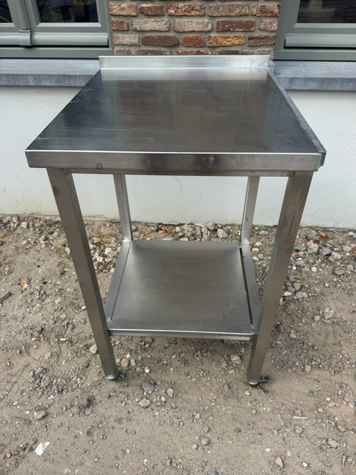 RVS werktafel met onderblad en zwenkwielen – professionel, Ophalen, Gebruikt