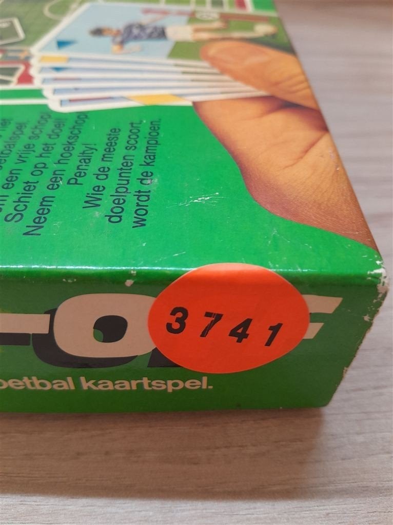 Kick-Off het klassieke voetbal kaartspel - s3741, Verzenden, Zo goed als nieuw