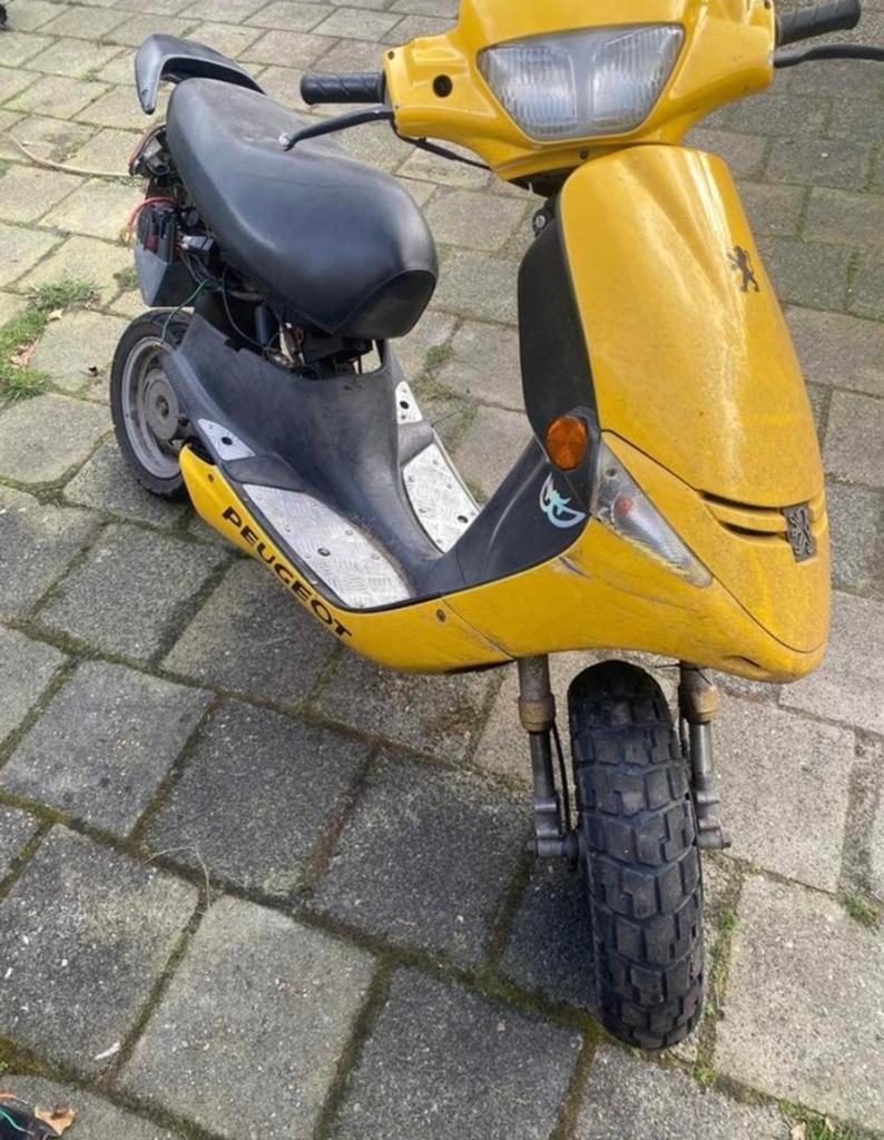 GEZOCHT: opknap scooter in of kort bij Maastricht, Ophalen, Gebruikt, Overige modellen, Maximaal 45 km/u
