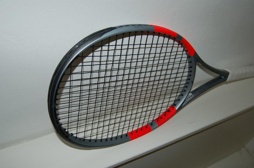 Babolat Pure Strike 100 Gen 4, Sport en Fitness, Tennis, Ophalen, Nieuw, Racket, L3