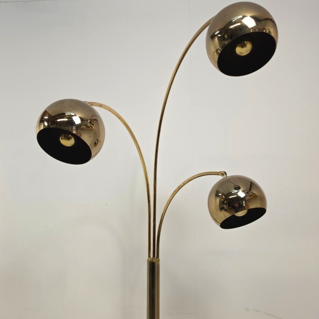 Goffredo Reggiani voor Guzzini 70's bol lamp messing, Ophalen, Gebruikt, Metaal, 100 tot 150 cm
