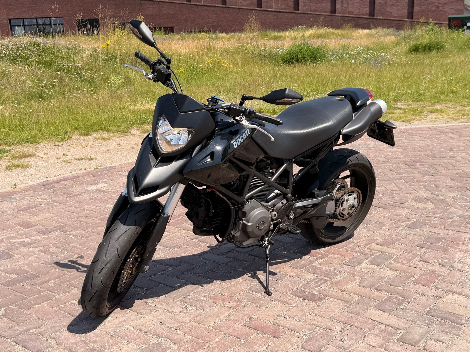 Ducati Hypermotard 796 – 2011 – 35.000 km, 2 cilinders, Motorrijbewijs A, Gebruikt, Meer dan 35 kW