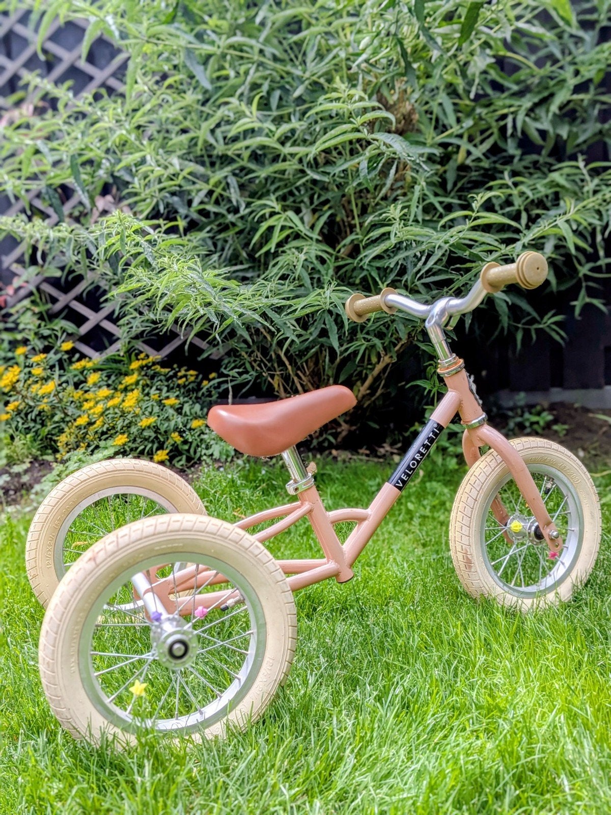 Veloretti roze loopfiets en fiets met drie wielen in één, Fietsen en Brommers, Fietsen | Kinderfietsjes, Ophalen, Gebruikt, Minder dan 16 inch