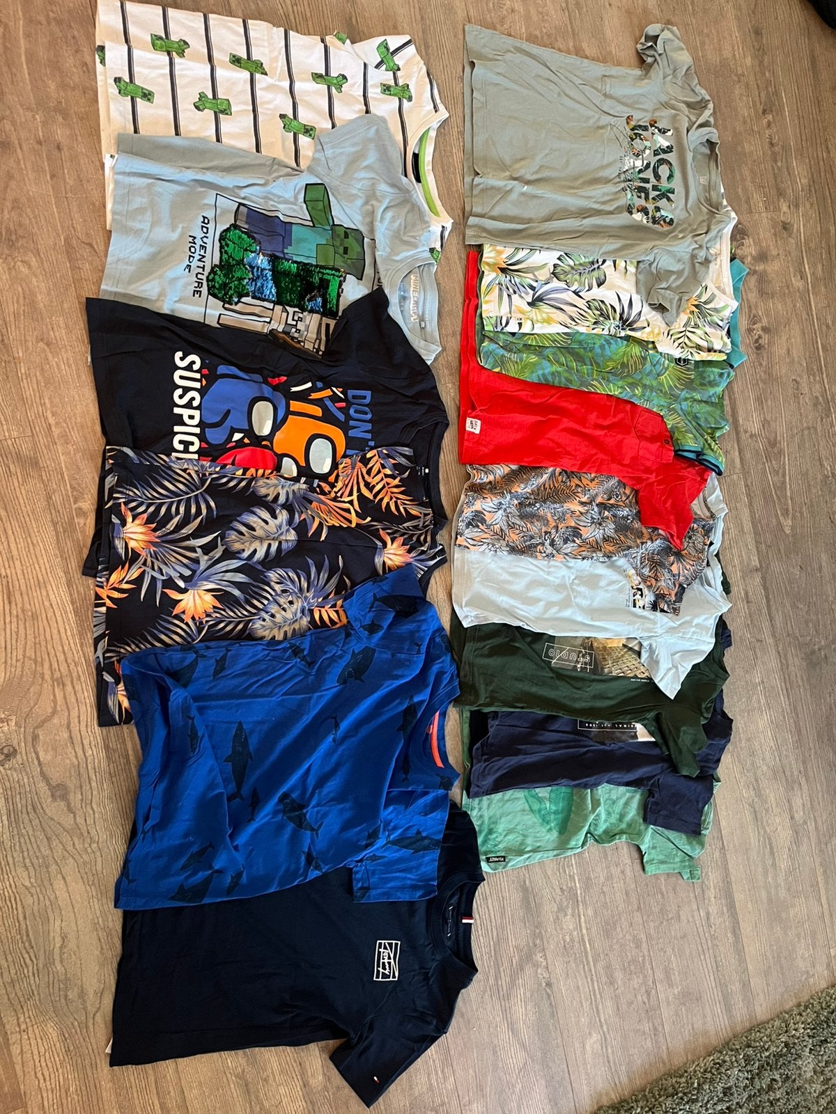 15 jongens Tshirts maat 134/140, Ophalen of Verzenden, Zo goed als nieuw, Maat 34 (XS) of kleiner