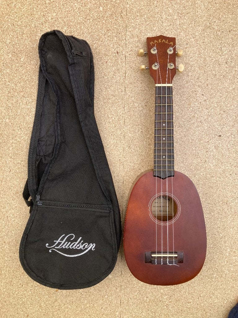 Makala Ukulele MK-PN met draagtasje, Muziek en Instrumenten, Snaarinstrumenten | Gitaren | Akoestisch, Ophalen of Verzenden, Zo goed als nieuw