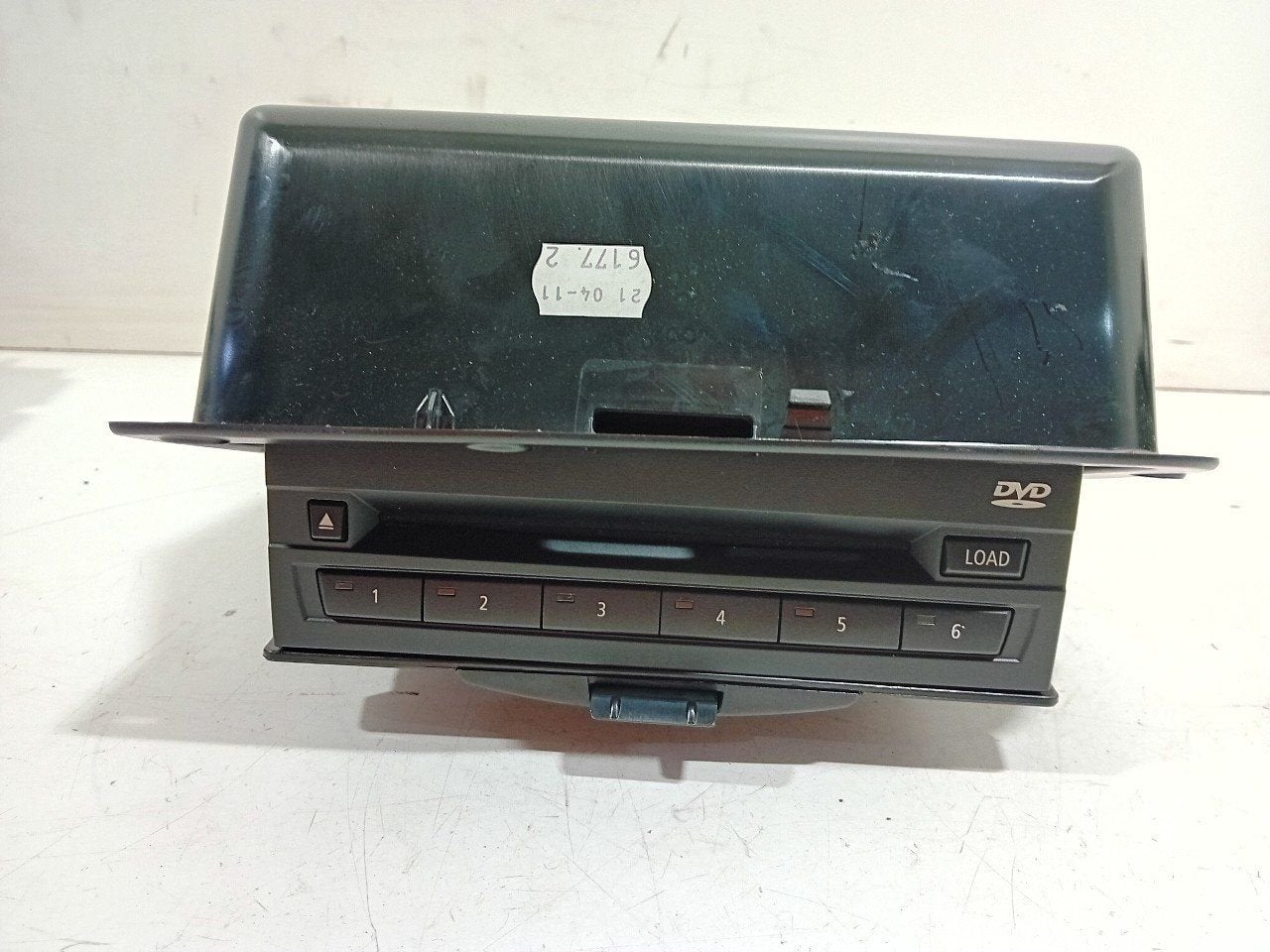 Cd wisselaar BMW 5 serie, Ophalen of Verzenden, Van der Ven Autorecycling B.V., Onderdelen@venauto.nl, Ettenseweg 76, 4706 PB Roosendaal, The Netherlands