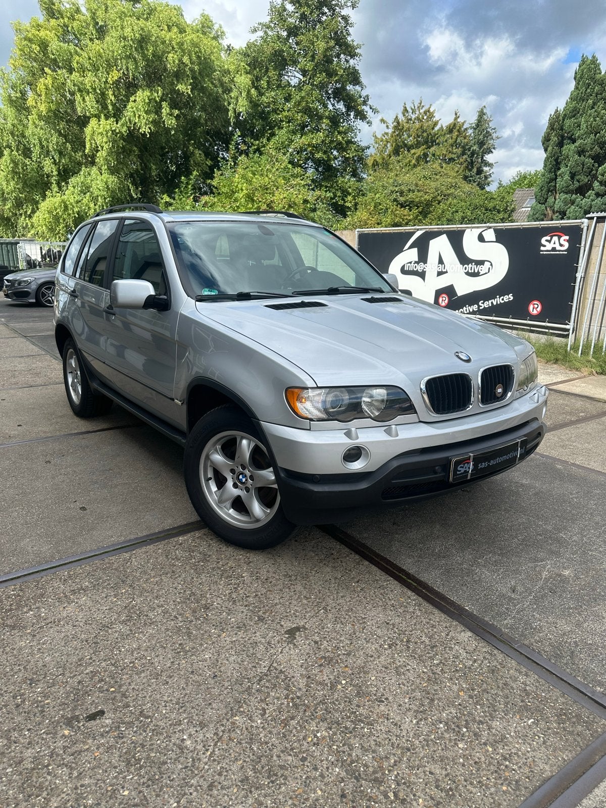 BMW X5 2001 Grijs, Auto's, BMW, 138 €/maand, 231 pk, Stationwagon, Particulier