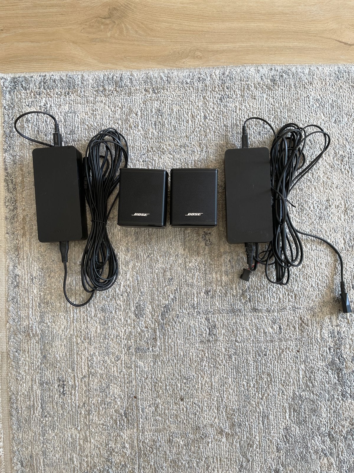 Bose Virtually Invisible 300 draadloze surround speakers, Ophalen, Zo goed als nieuw