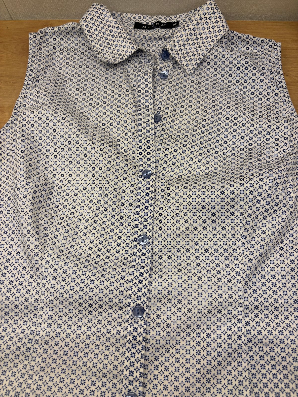 Mouwloze blouse met print van Micha., Kleding | Dames, Ophalen of Verzenden, Zo goed als nieuw, Maat 36 (S), Blauw