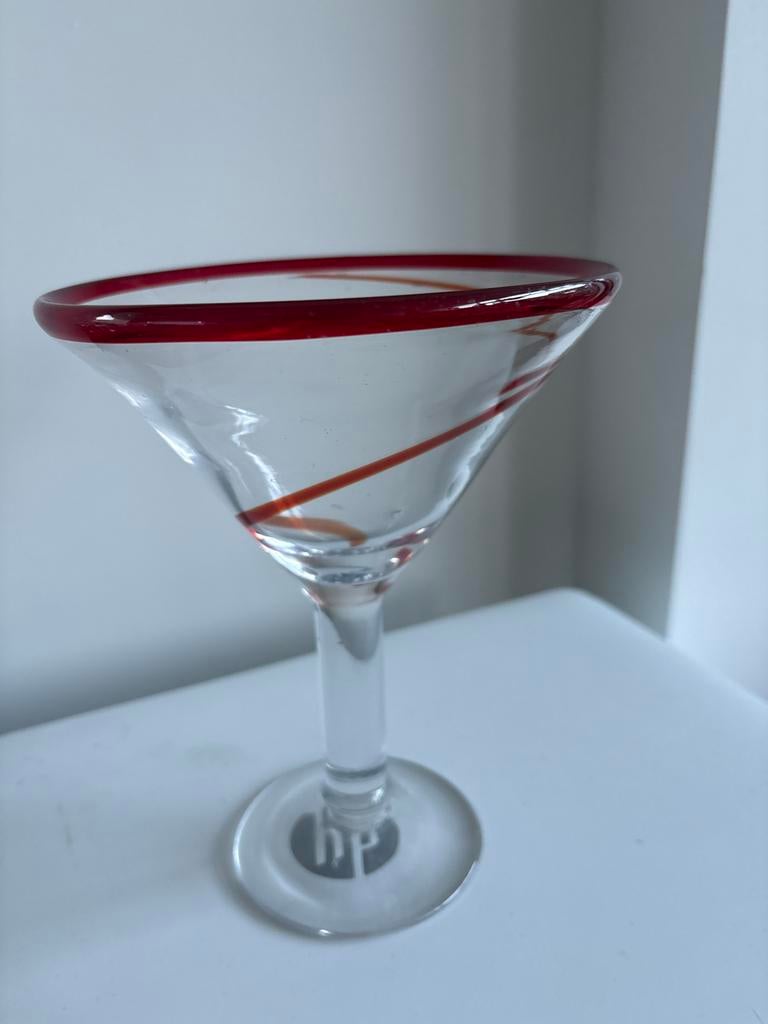 Vintage Jumbo Martini Glas met Rode Spiraal, Antiek en Kunst, Ophalen of Verzenden
