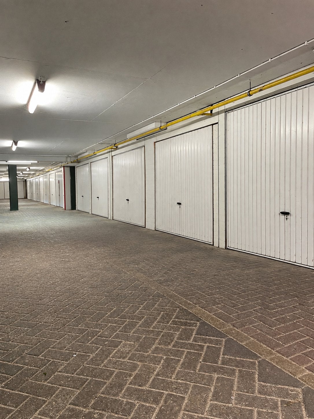 Garage box te koop, Zoetermeer, wijnberg., Huizen en Kamers, Zuid-Holland