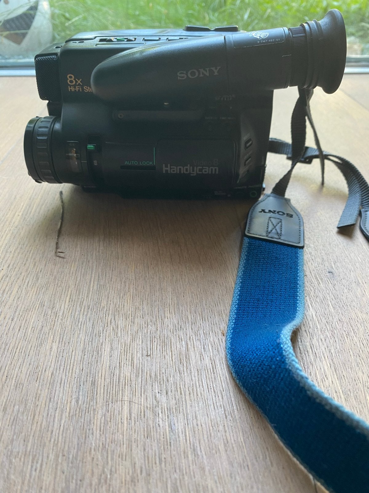 Sony CCD-TR75E Handycam – Complete Set – uitstekende staat, Audio, Tv en Foto, Videocamera's Analoog, Ophalen of Verzenden