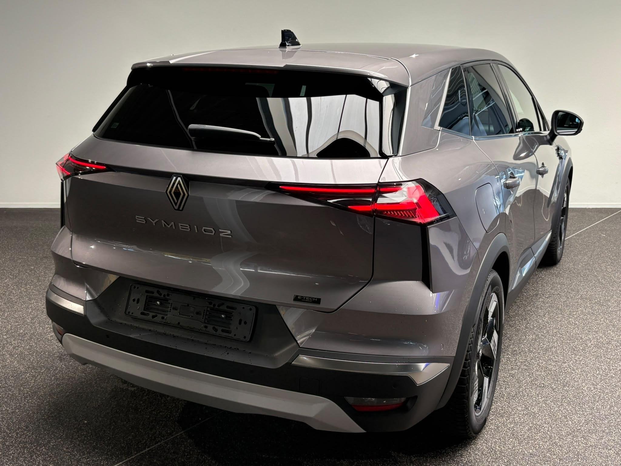 Renault Symbioz 1.6 E-Tech full hybrid 145 iconic | Navigati, Auto's, 745 kg, Gebruikt, Met garantie (alle), Bedrijf